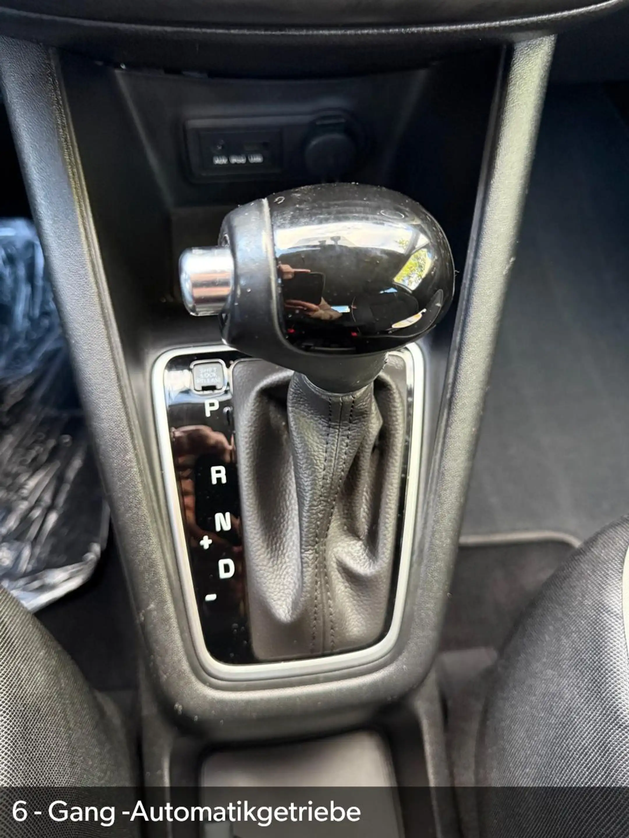 Kia Venga VENGA(1.6-125PS)AUTOMATIK.KAMERA.AHK.GARANTIE — photo 14