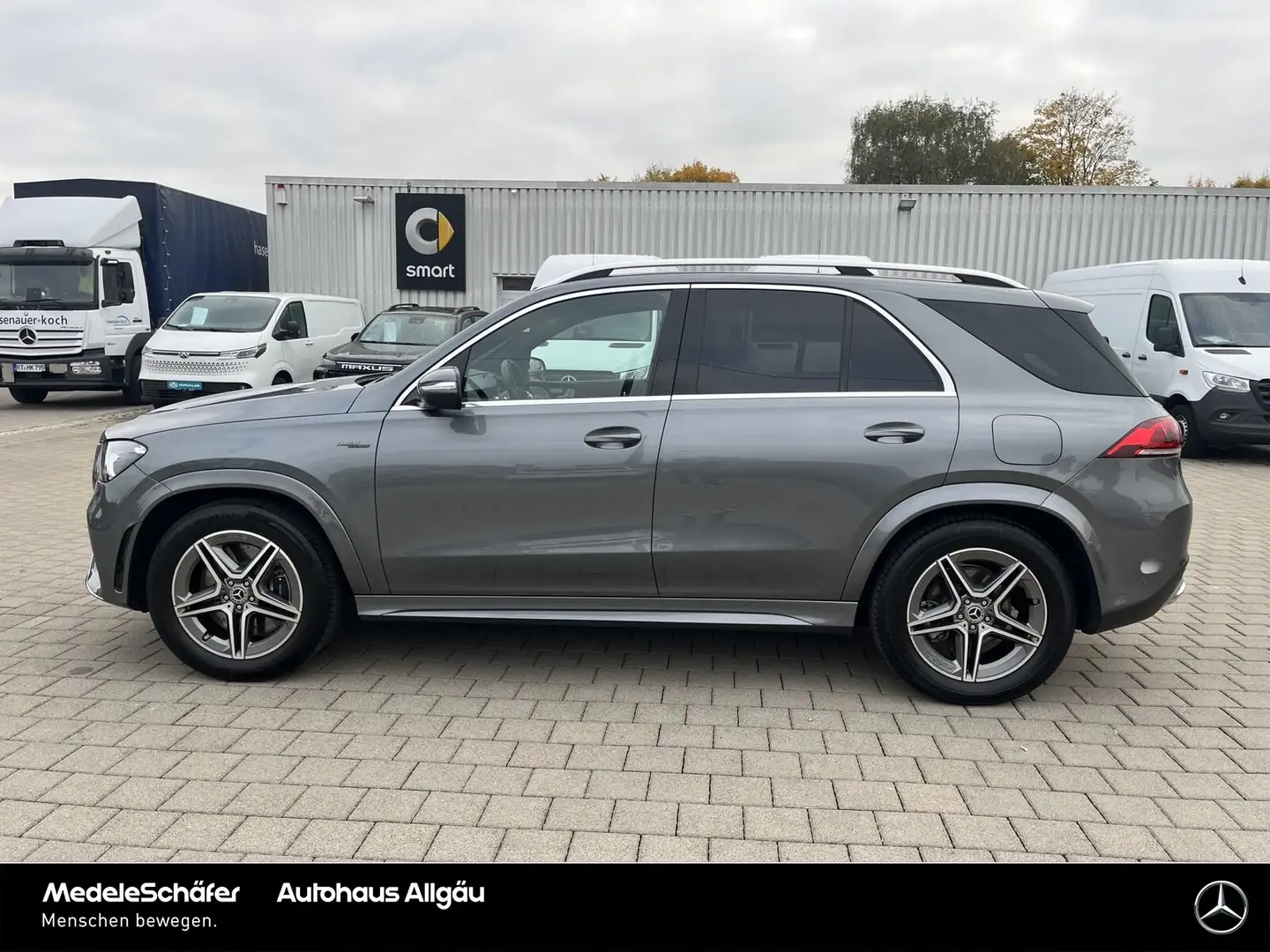 Mercedes-Benz GLE 350 GLE 350 de 4M AMG 20" AHK Distronic Pano 360° LED Grau - 2