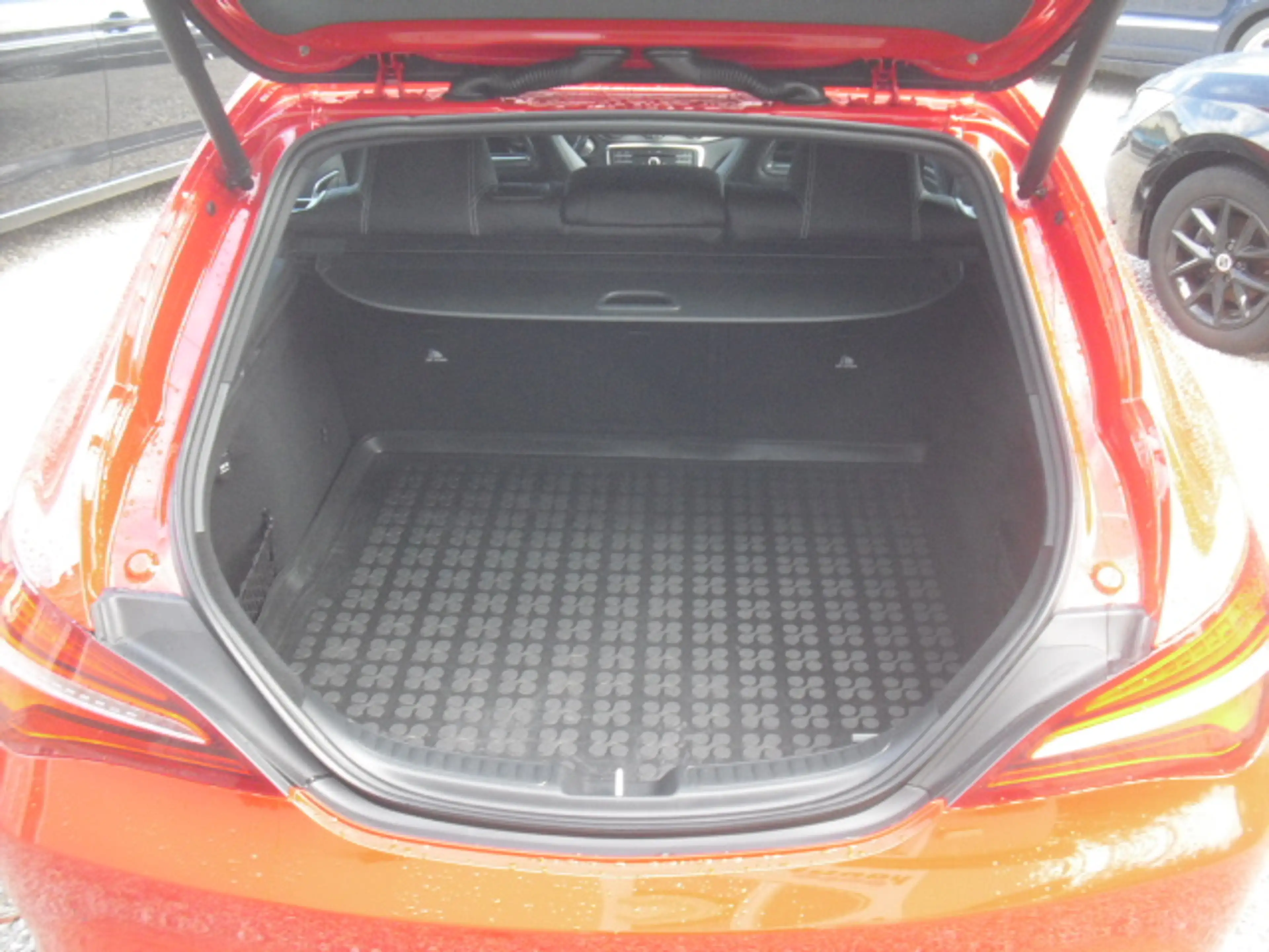 Mercedes-Benz CLA 200 CLA 200 (117.943) — photo 12