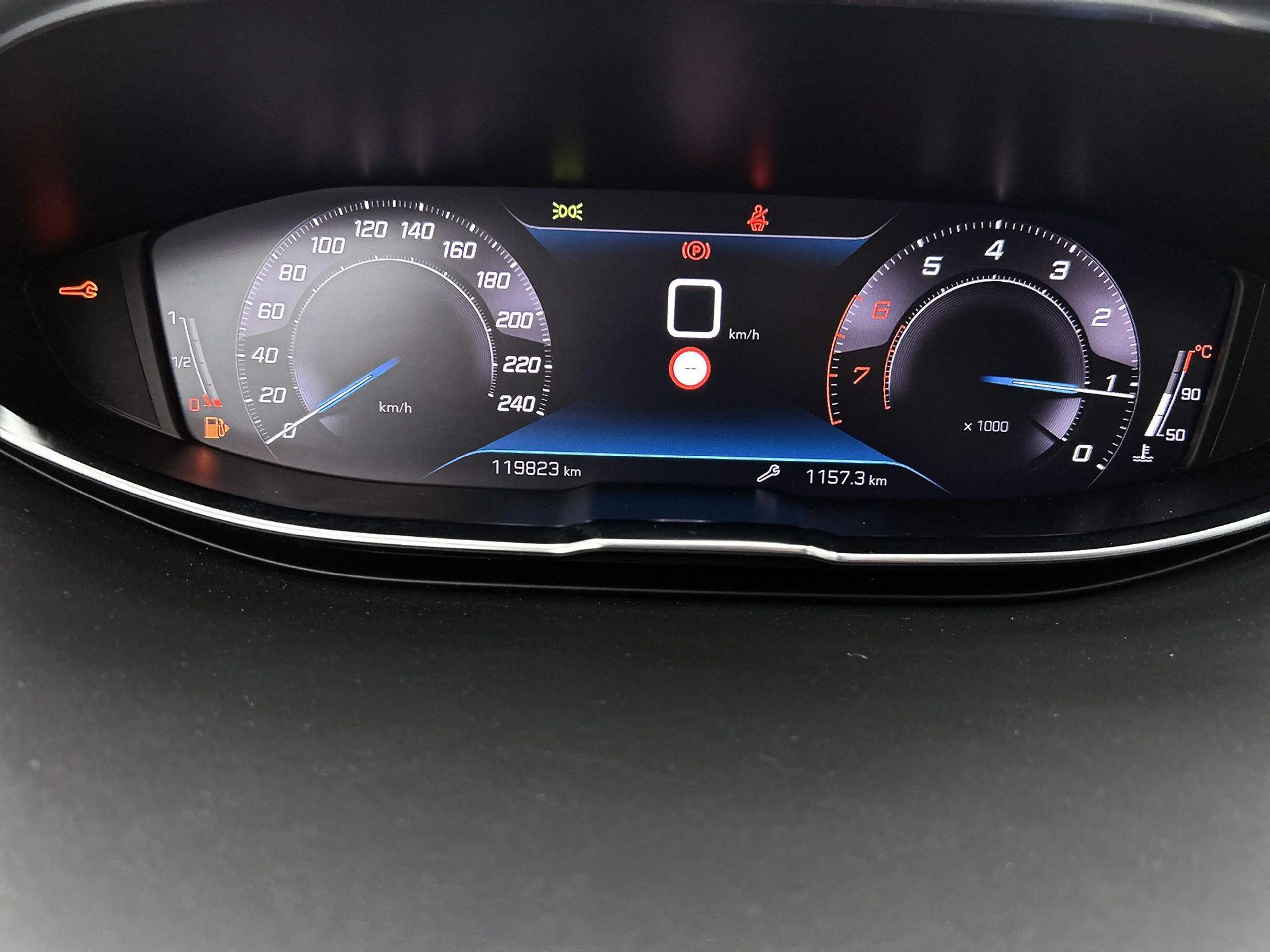 Peugeot 5008 1.2 130pk Blue Lease Allure Automaat | Navigatie | — photo 14