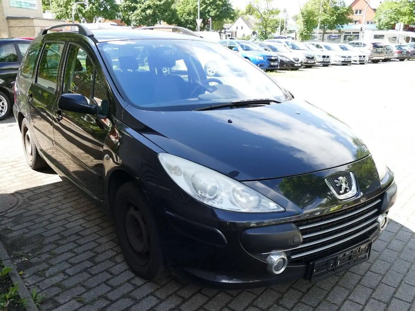 Peugeot 307 SW Kombi Klima HU/AU 05/2022 Schwarz - 2