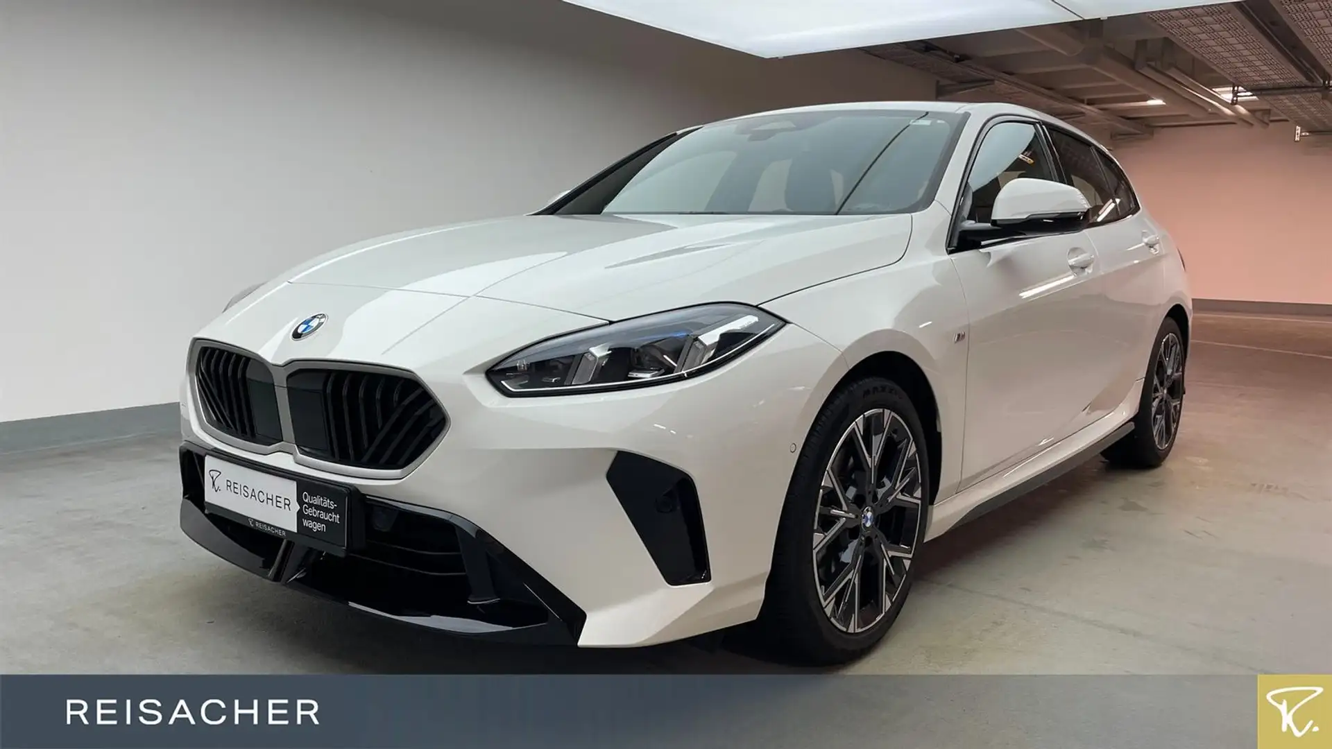 BMW 120 A M-Sport LCPlus RFK adaptLED DA PA Hifi Weiß - 1