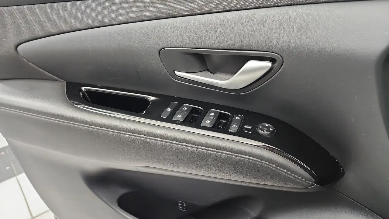 Hyundai TUCSON снимка Hyundai TUCSON