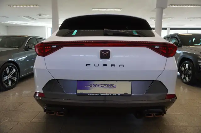 Cupra Formentor view 6