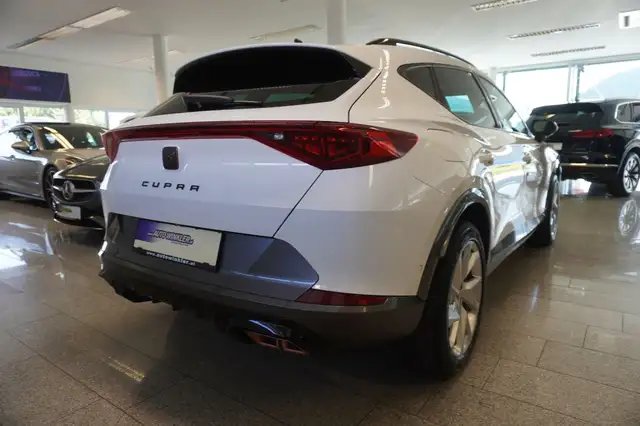 Cupra Formentor view 5