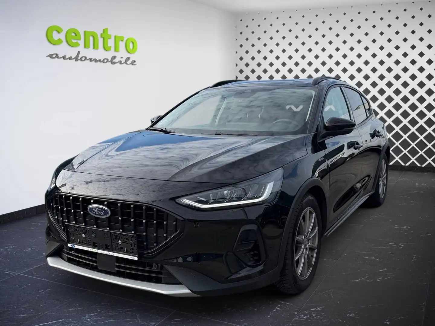 Ford Focus Active Schwarz - 1