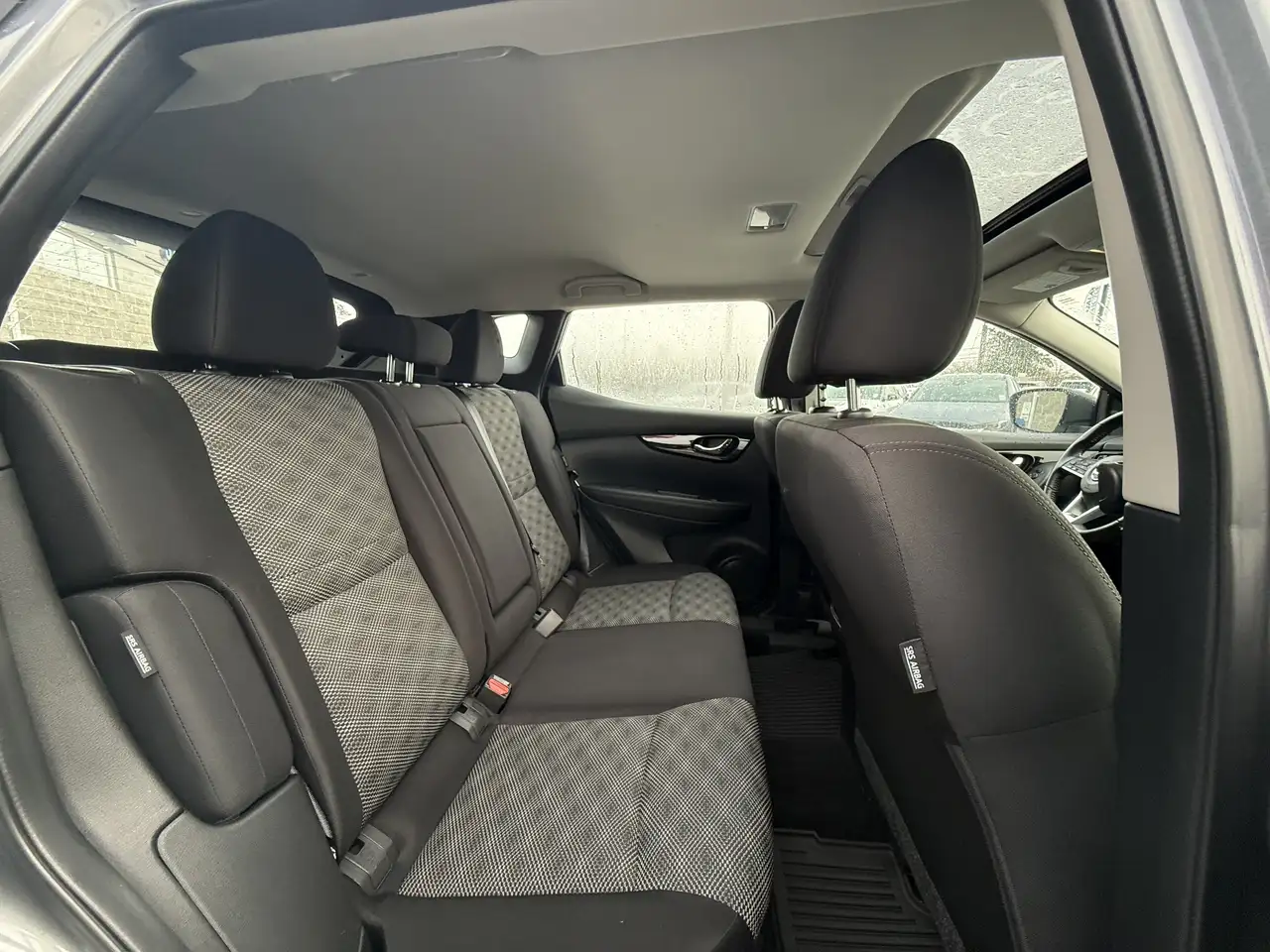 Nissan Qashqai снимка Nissan Qashqai