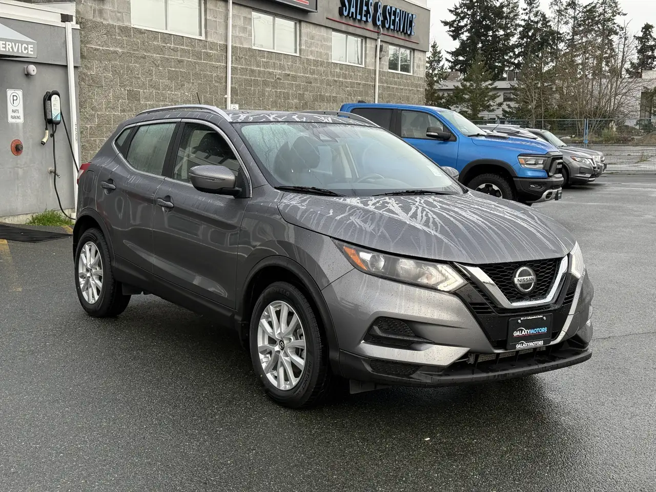 Nissan Qashqai снимка Nissan Qashqai