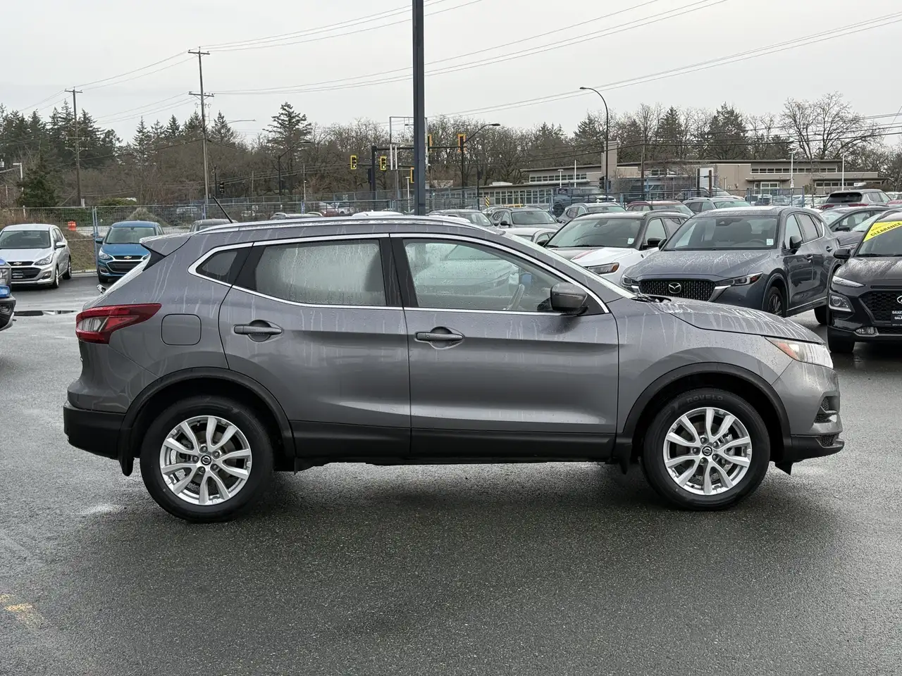 Nissan Qashqai снимка Nissan Qashqai