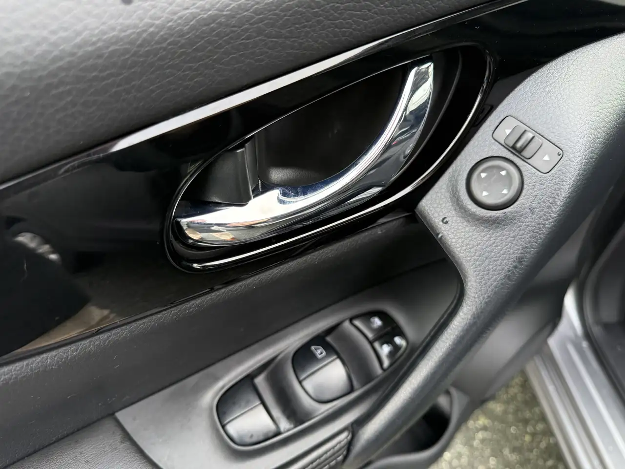 Nissan Qashqai снимка Nissan Qashqai