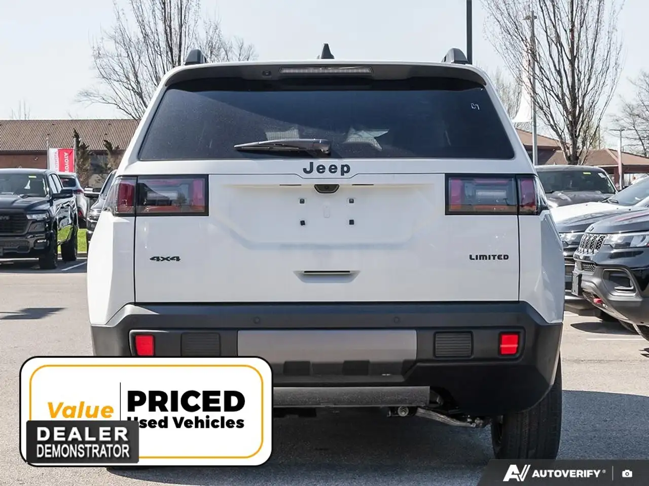 Jeep Cherokee снимка Jeep Cherokee