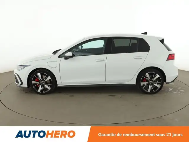Volkswagen Golf view 3