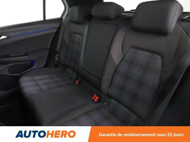 Volkswagen Golf view 14