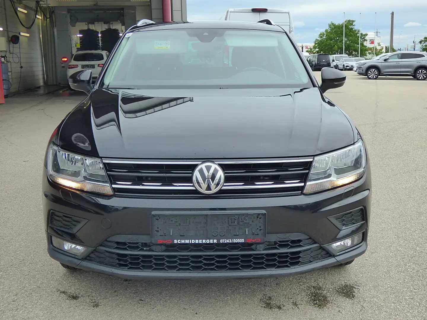 Volkswagen Tiguan 2,0 TDI 4Motion Elegance DSG 8fach/LED/Navi/AHK/SD Schwarz - 2