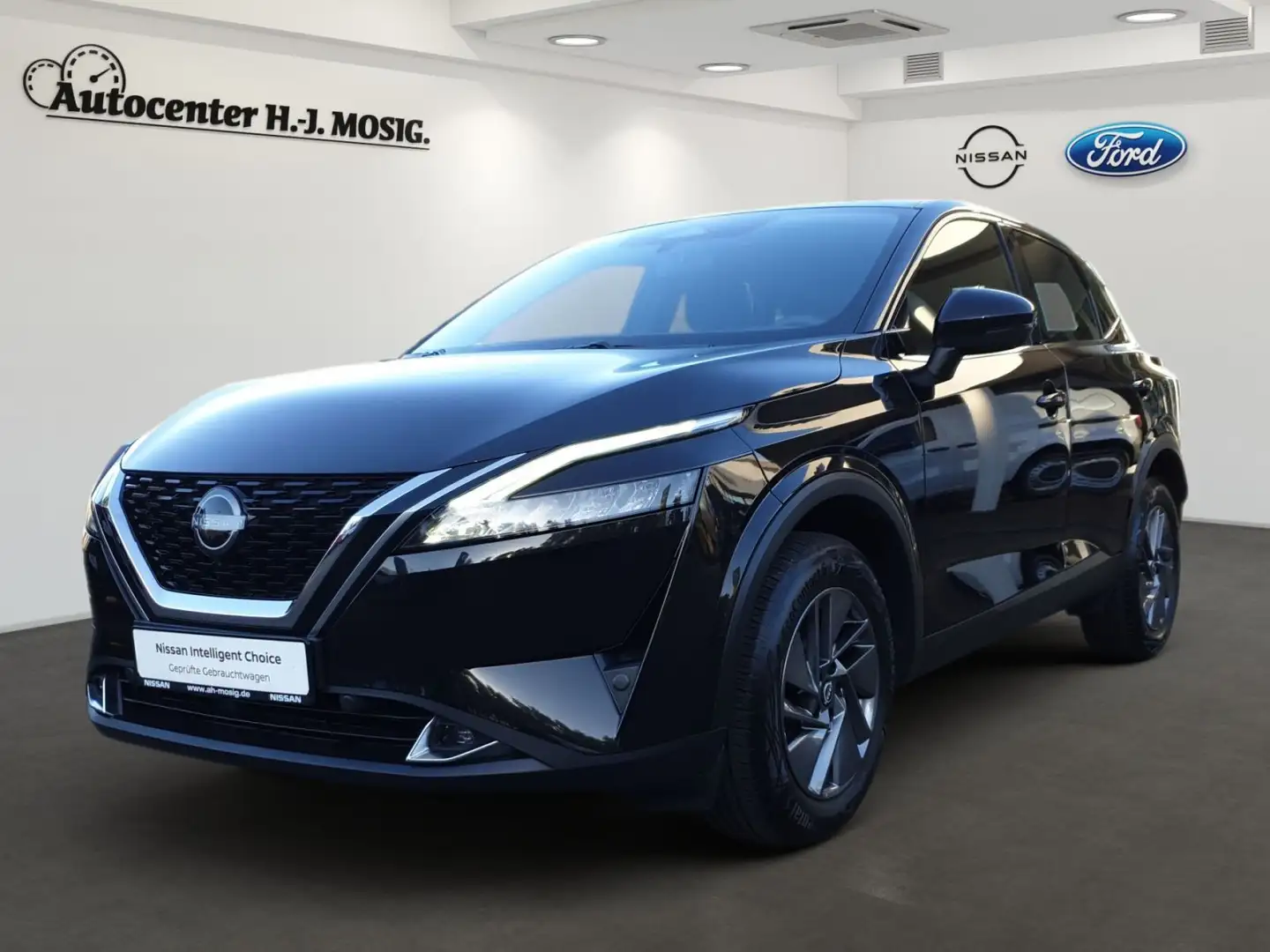 Nissan Qashqai Automatik Acenta + Winterpaket & 360°-Ka Noir - 2