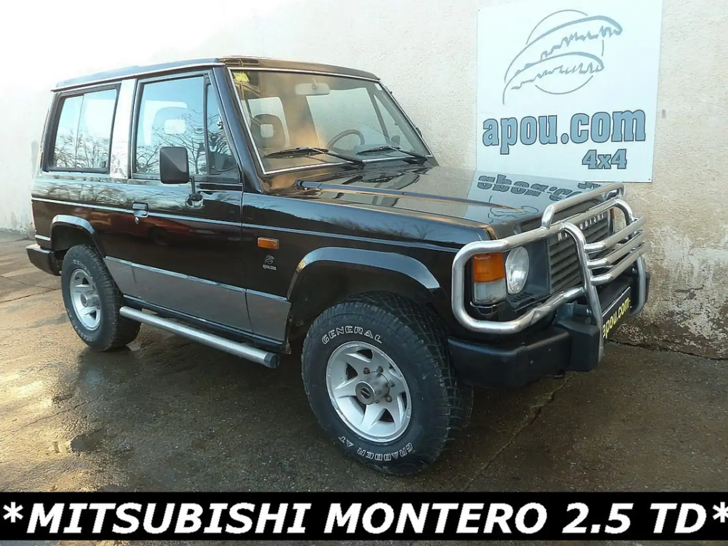 Mitsubishi Montero Corto 2.5 Td Negro - 1