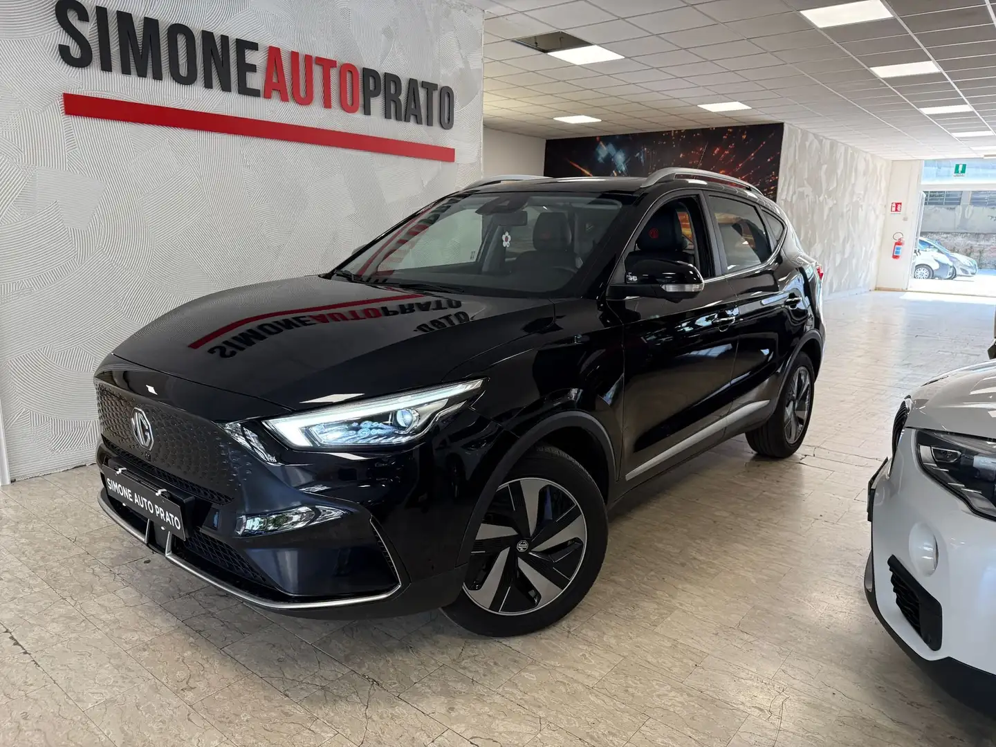 MG ZS ZS EV Luxury Long Range Zwart - 1