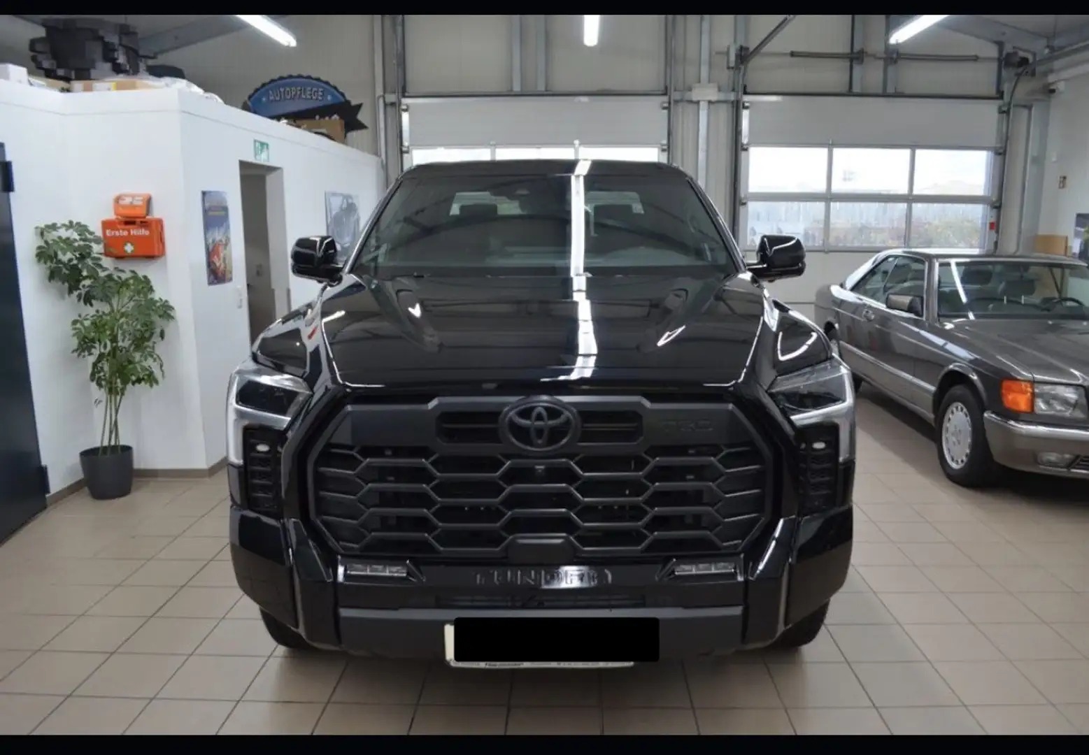 Toyota Tundra 3,5 Litri Hybrid iForce Max Noir - 2