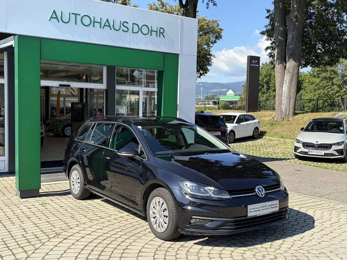 Volkswagen Golf Variant Trendline BMT/Start-Stopp Schwarz - 1