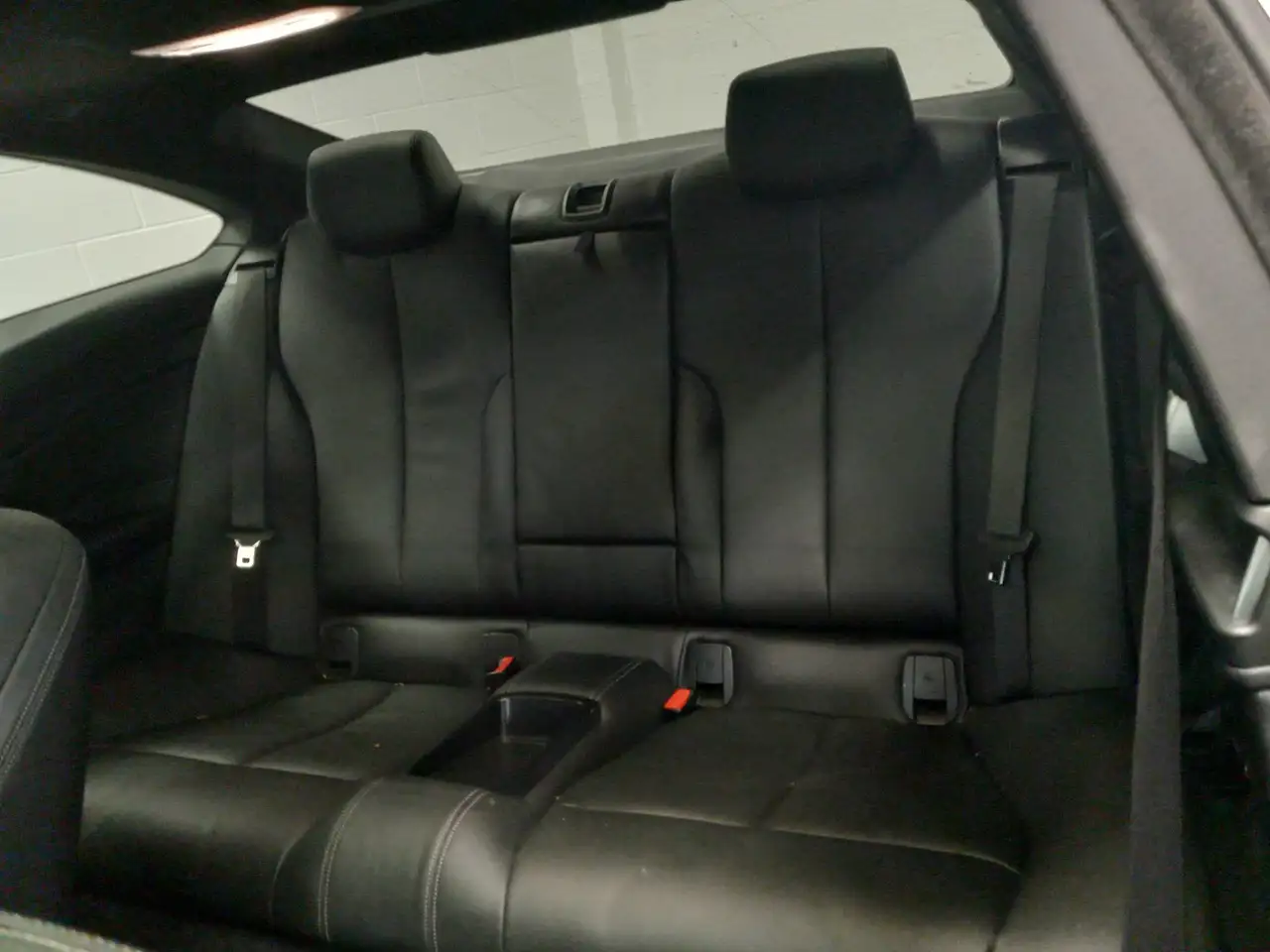 BMW 4 Series photo BMW 4 Series