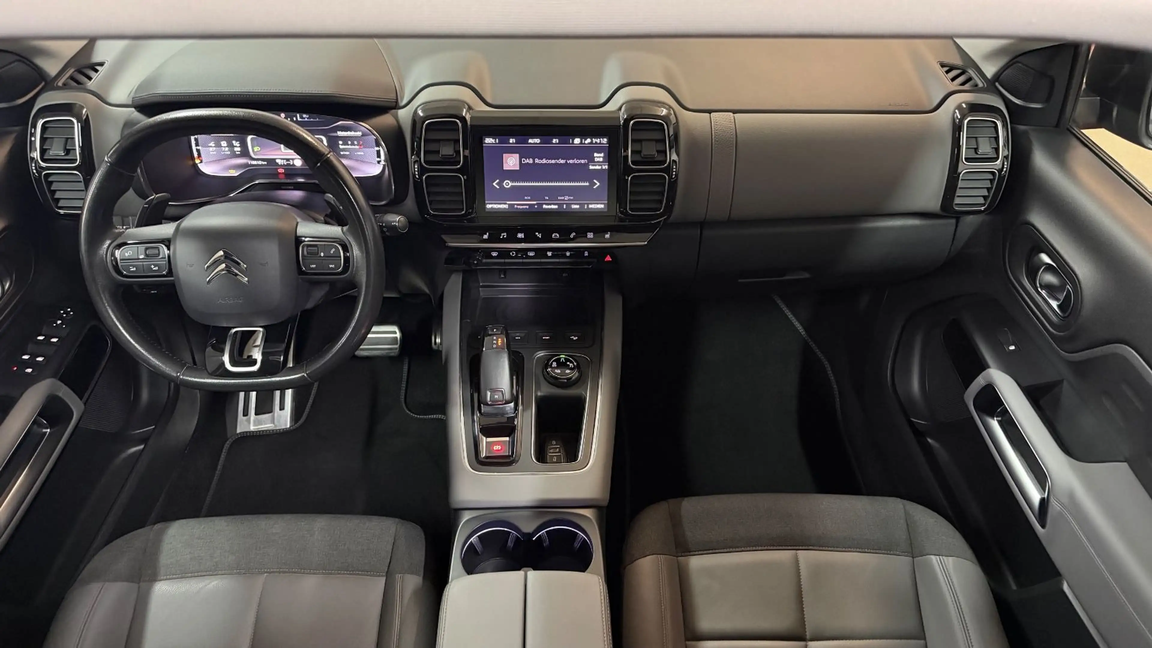 Citroen C5 Aircross Shine PANORAMA*KAMERA*360°*LED*CARPL — photo 17
