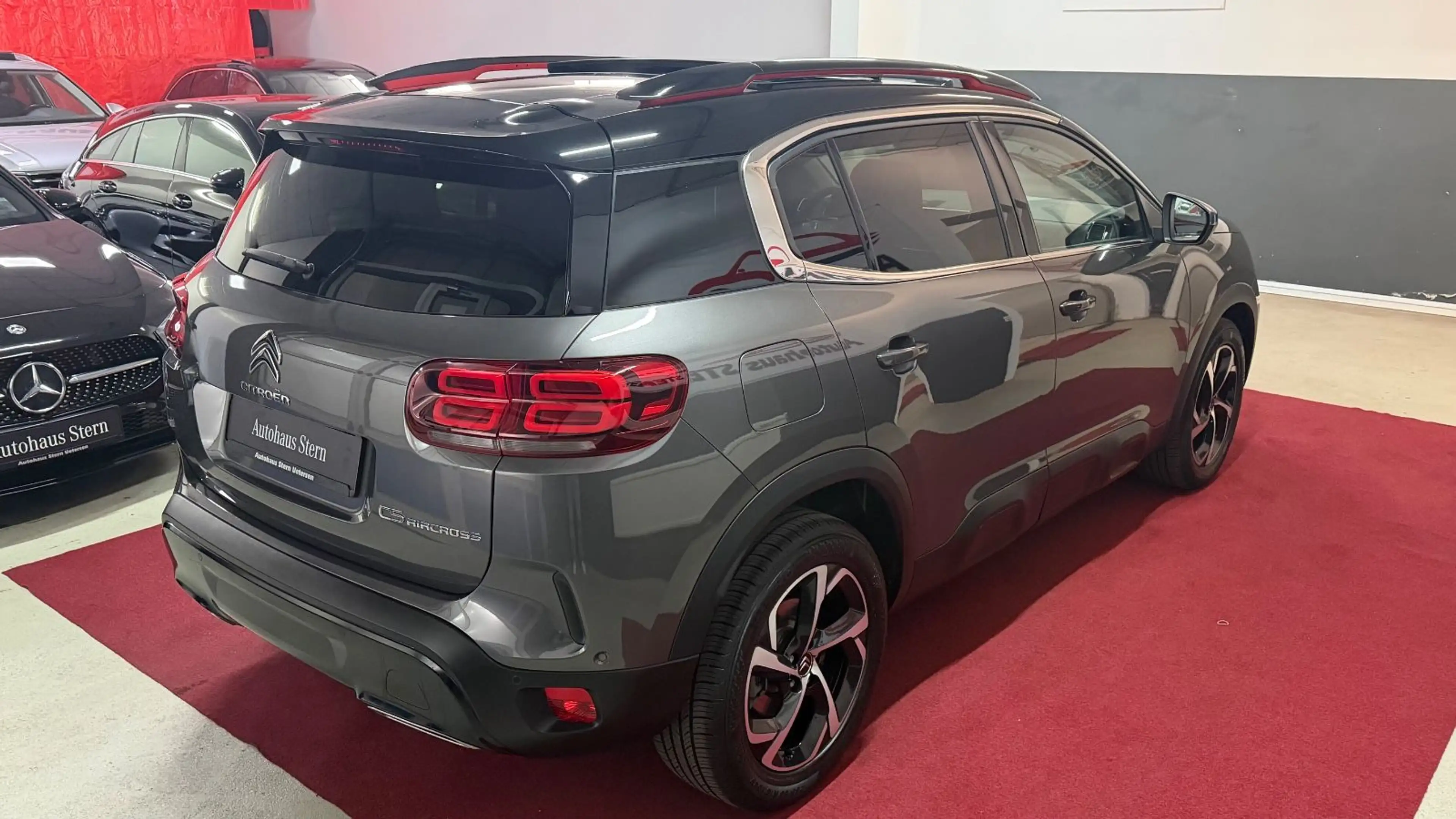 Citroen C5 Aircross Shine PANORAMA*KAMERA*360°*LED*CARPL — photo 9
