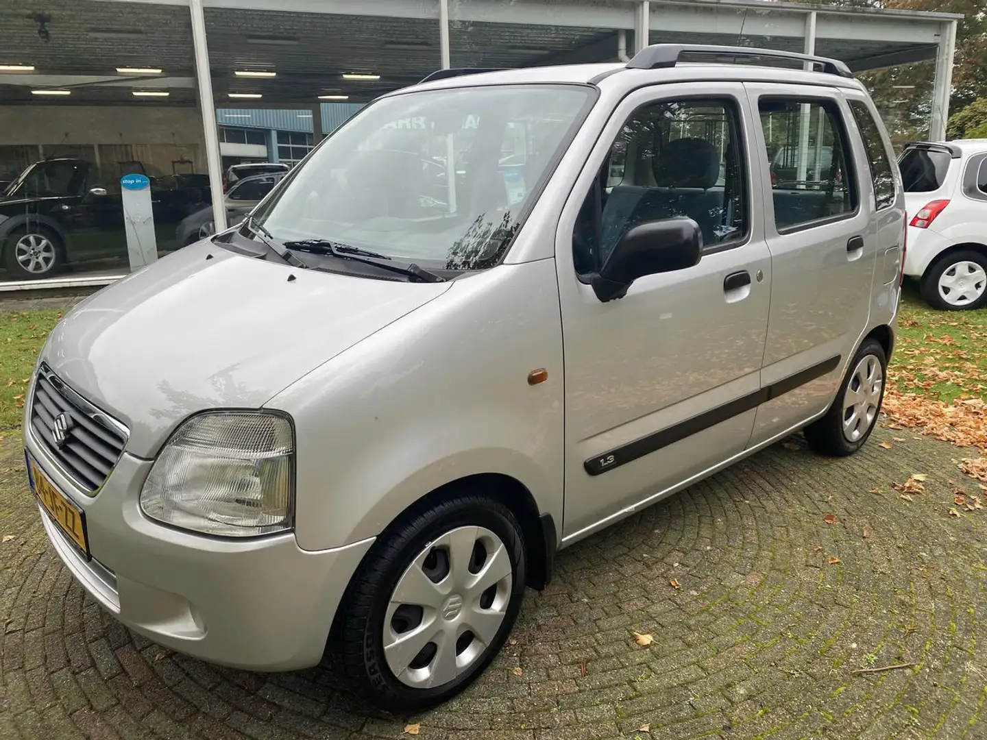 Suzuki Wagon R+ 1.3 GLS AUTOMAAT Szürke - 1