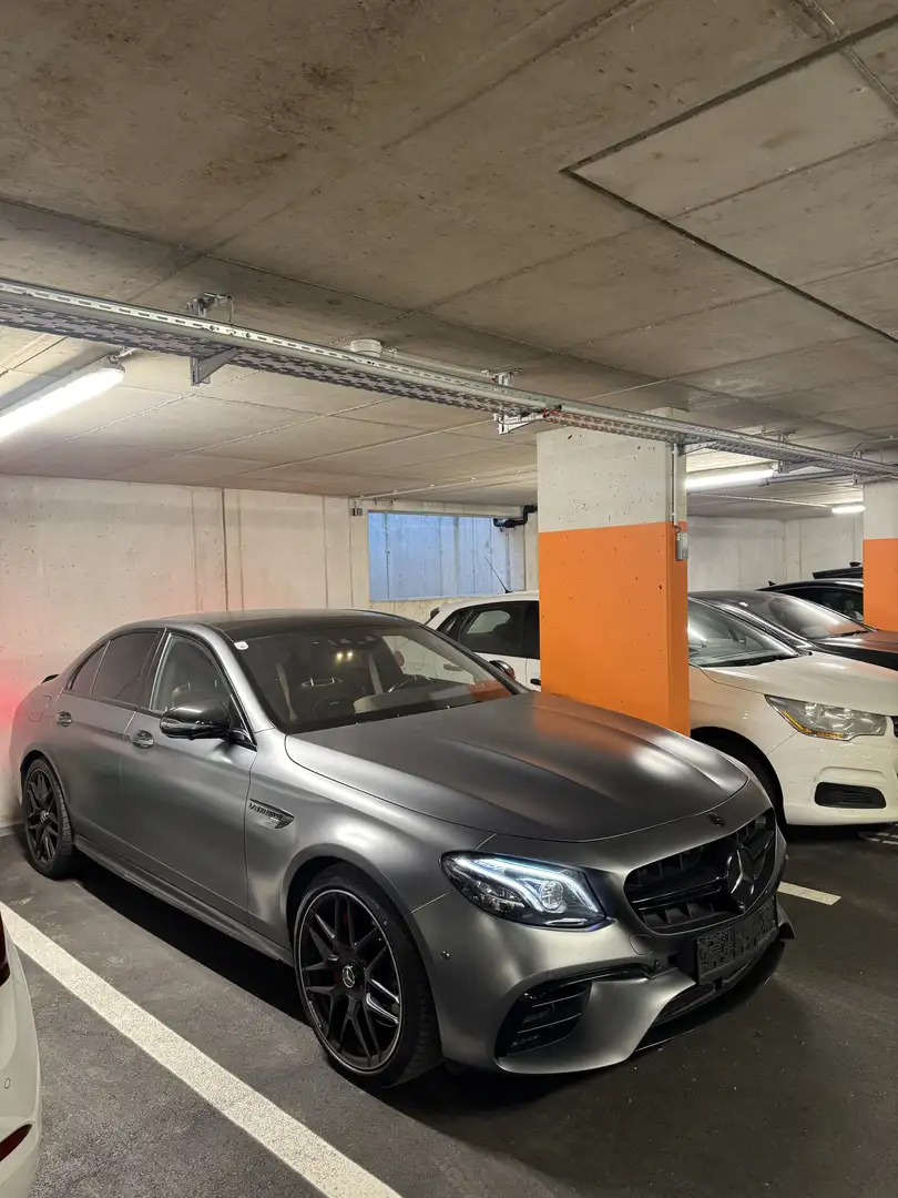 Mercedes-Benz E 63 AMG S 4Matic Speedshift 9G-MCT  *VOLL*VOLL* - 2