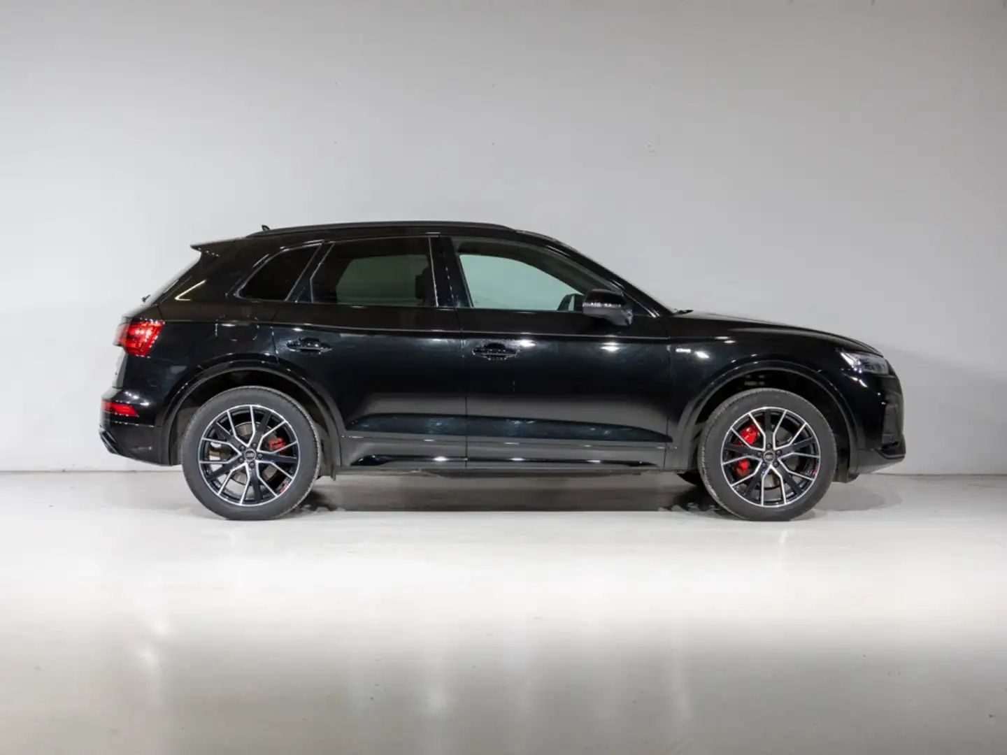 Audi Q5 BLACK LINE EDITION 55 TFSI E QUATTRO 270(367) K Negro - 2