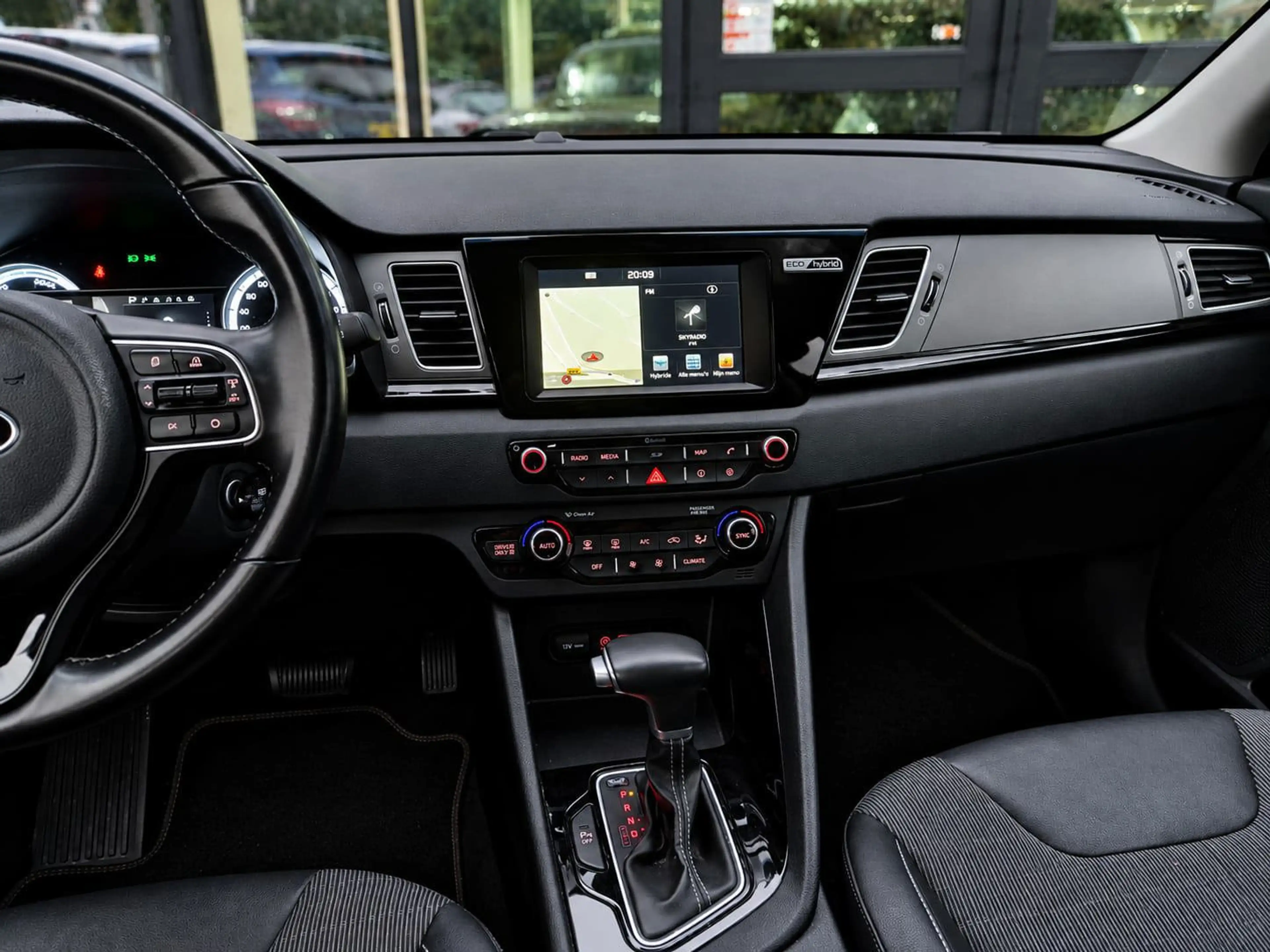 Kia Niro 1.6 GDi Hybrid DynamicLine Trekhaak Lane Ass Leder — photo 15