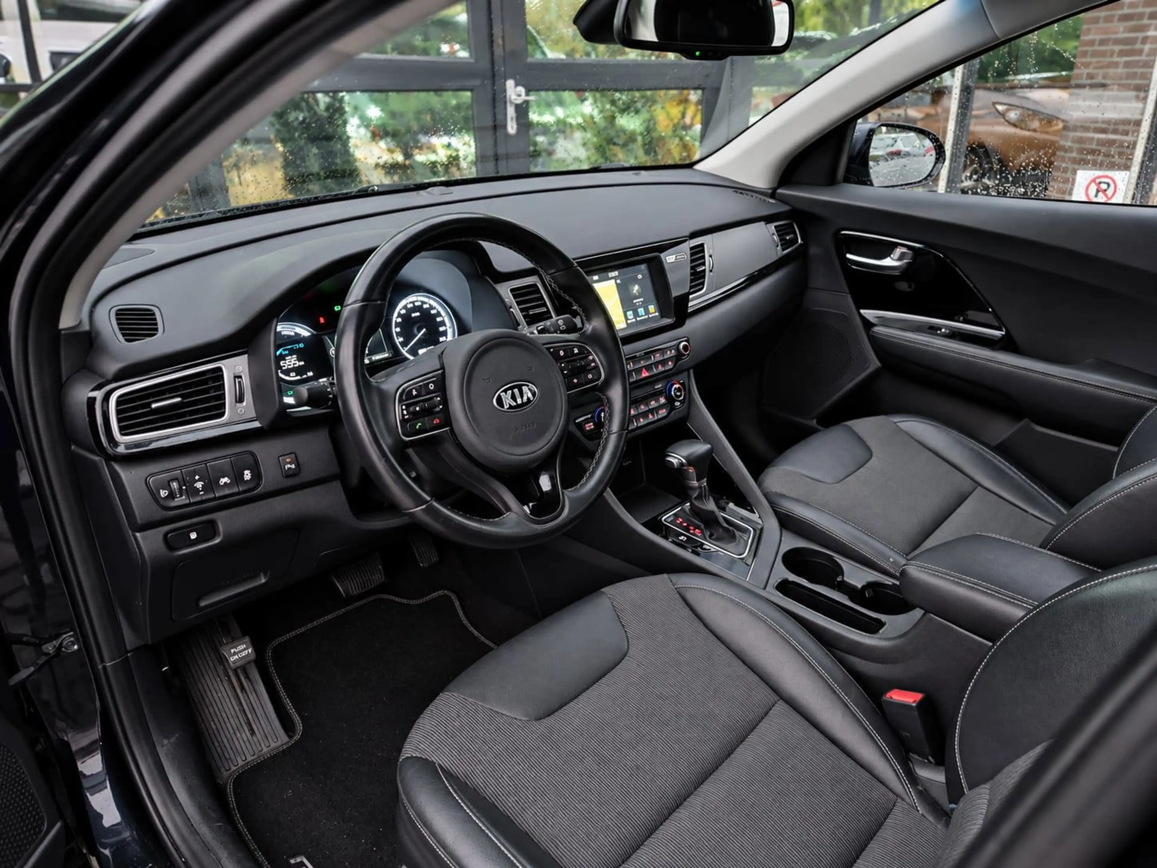 Kia Niro 1.6 GDi Hybrid DynamicLine Trekhaak Lane Ass Leder — photo 10