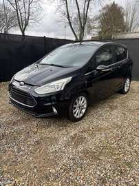 B-Max 1.0 EcoBoost Champions Edition