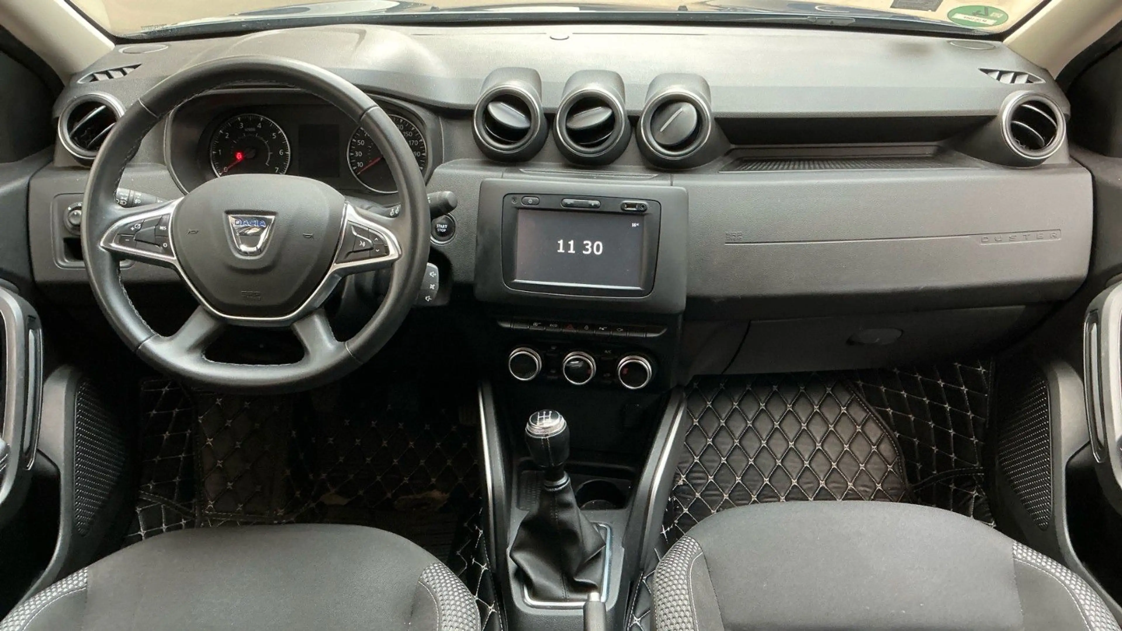 Dacia Duster II 1.6 TCe PRESTIGE NAVI/SHZ/KAMERA/NEBEL — photo 6