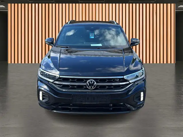 Volkswagen T-Roc view 24