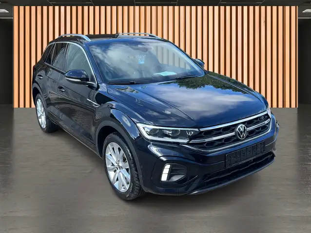 Volkswagen T-Roc view 25
