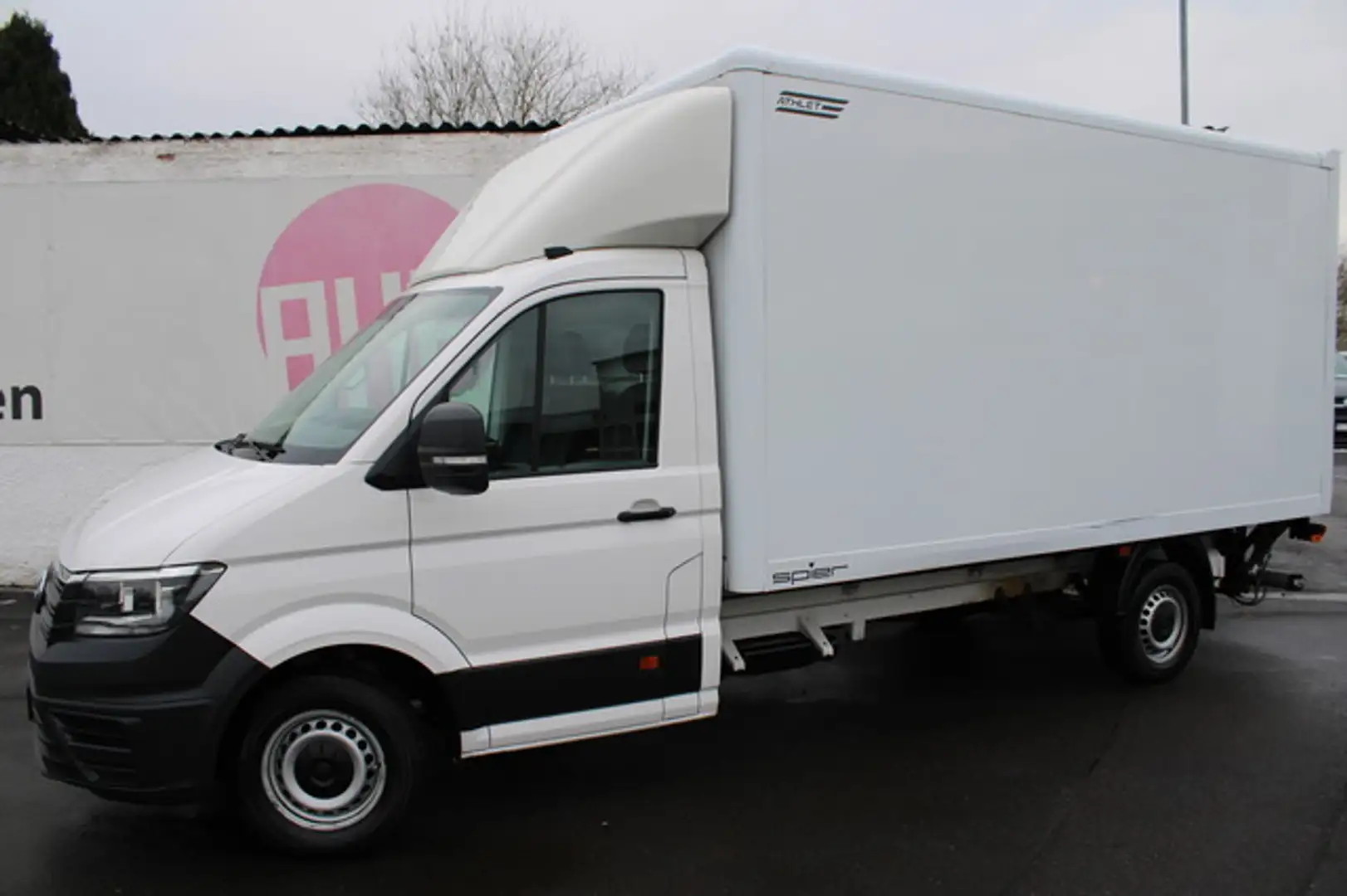 Volkswagen Crafter 35 2.0TDI LR RWD Koffer Ladebordwand Nav Blanc - 1