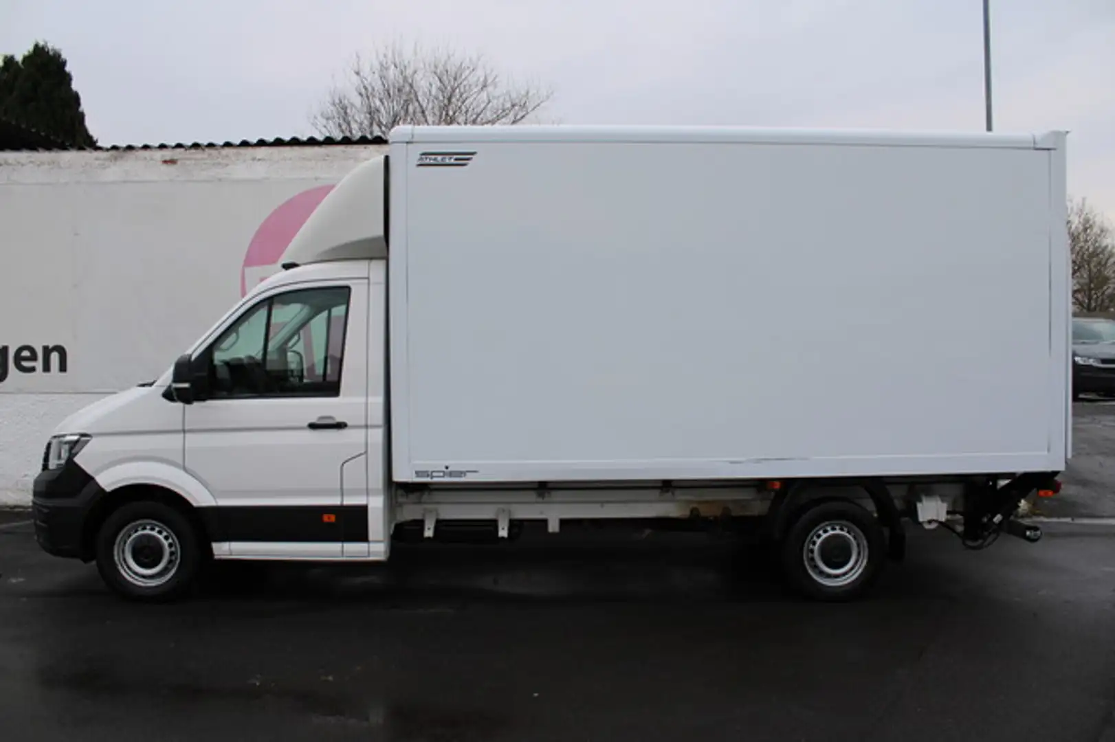 Volkswagen Crafter 35 2.0TDI LR RWD Koffer Ladebordwand Nav Blanc - 2
