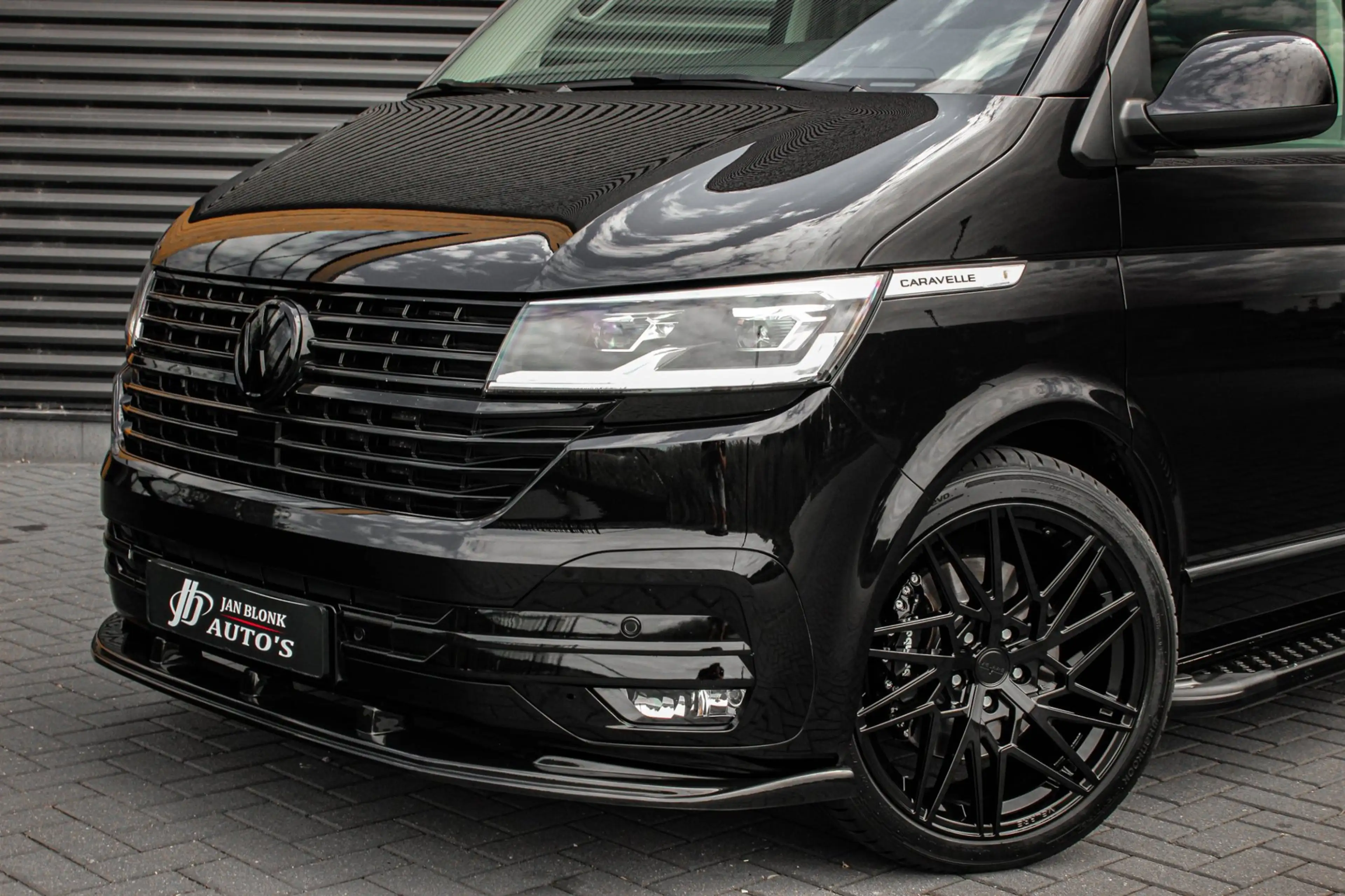 Volkswagen Transporter 2.0 TDI L2H1 CARAVELLE 204PK DC DUBBEL CABINE / EL — photo 45