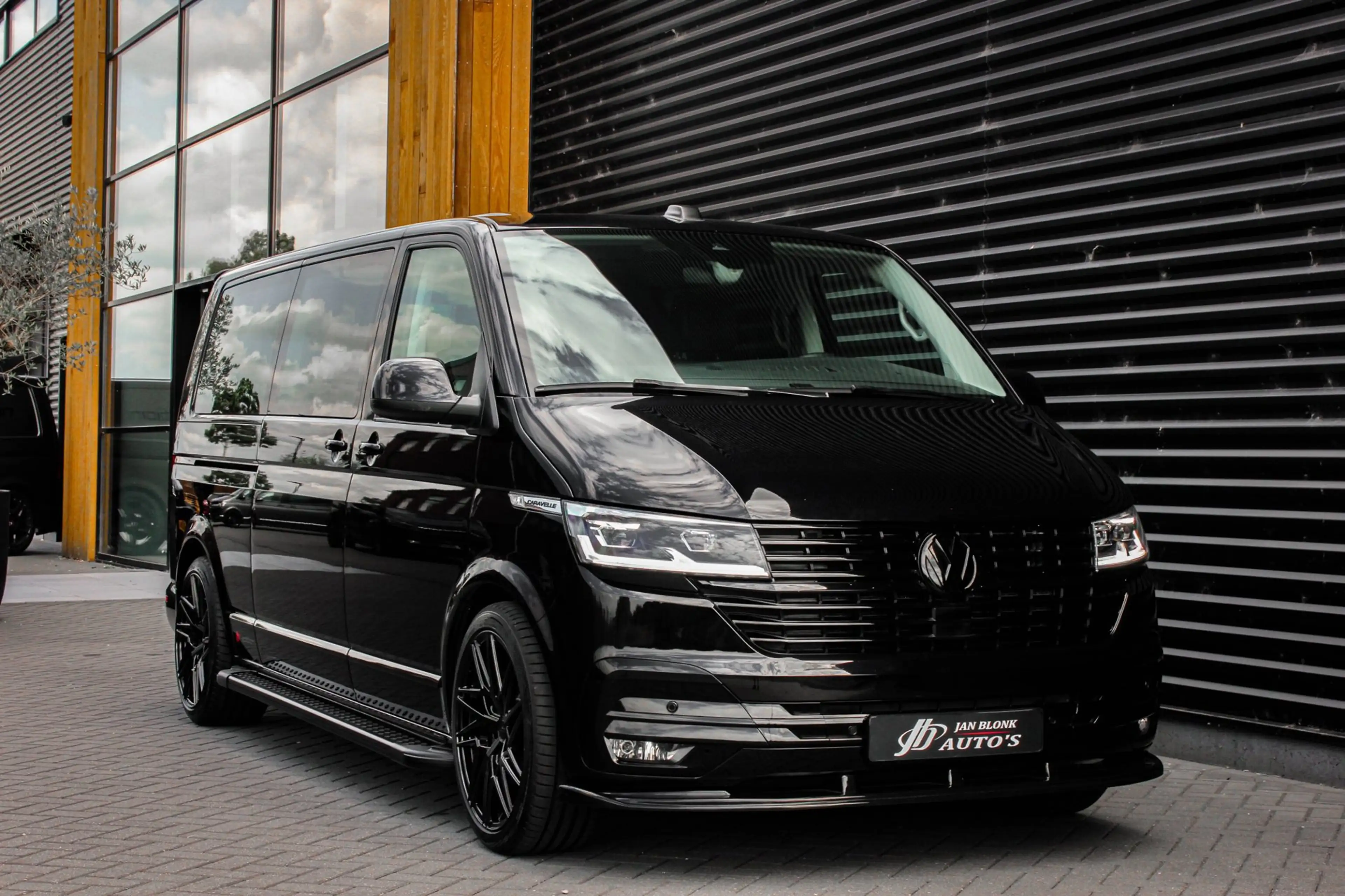 Volkswagen Transporter 2.0 TDI L2H1 CARAVELLE 204PK DC DUBBEL CABINE / EL — photo 9