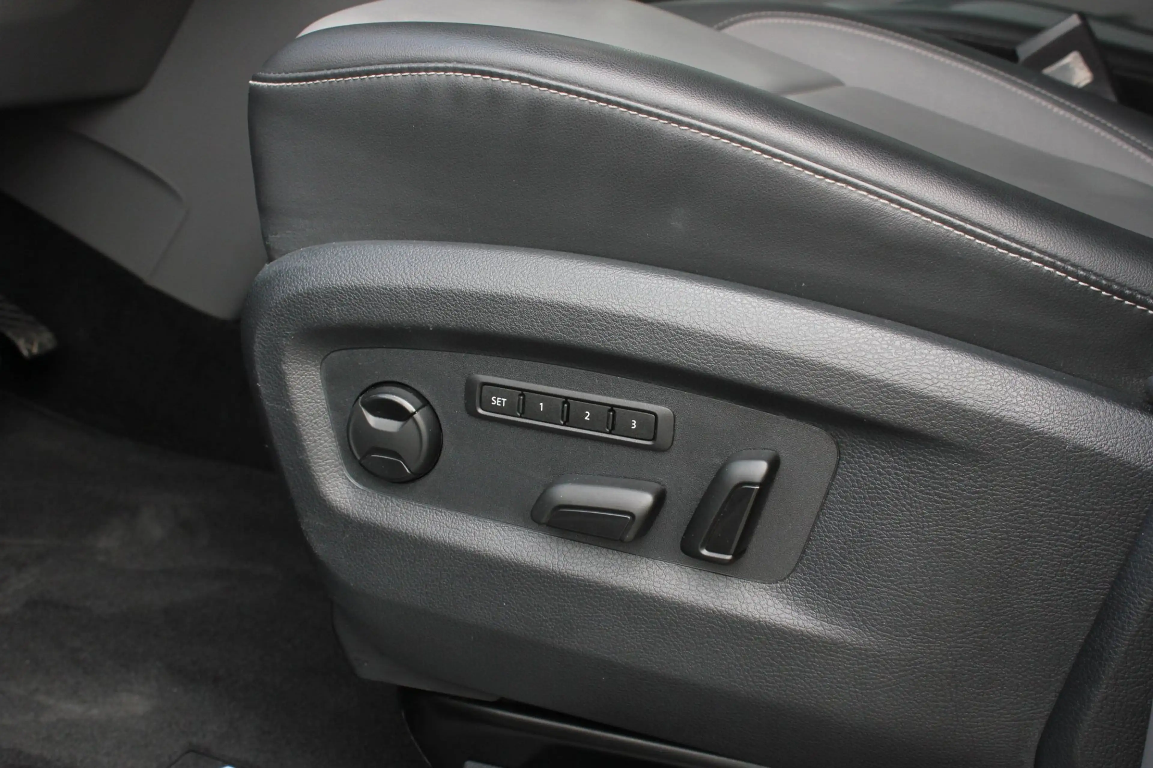 Volkswagen Transporter 2.0 TDI L2H1 CARAVELLE 204PK DC DUBBEL CABINE / EL — photo 14
