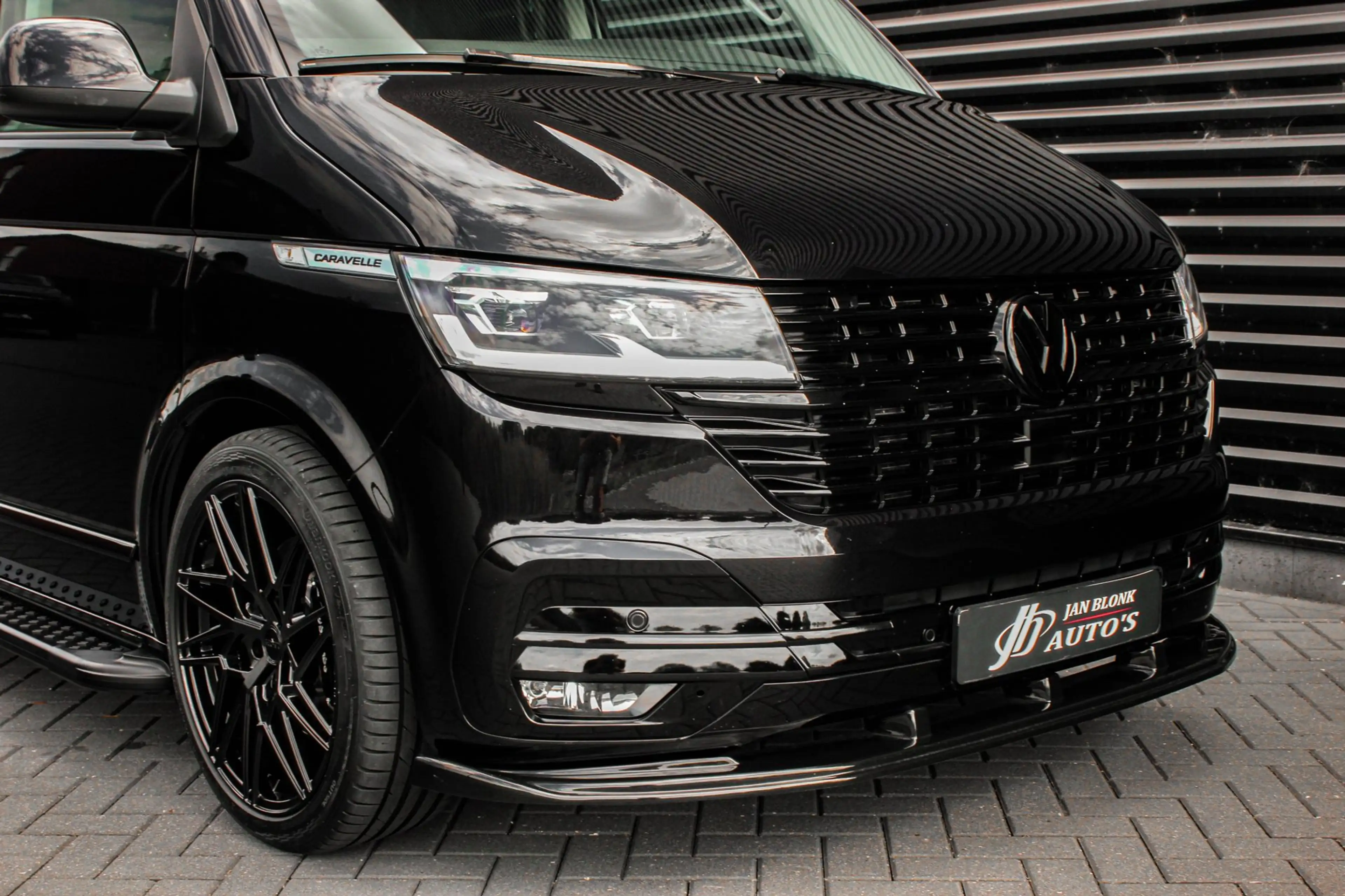 Volkswagen Transporter 2.0 TDI L2H1 CARAVELLE 204PK DC DUBBEL CABINE / EL — photo 48