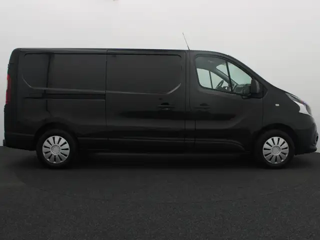 Renault Trafic view 15