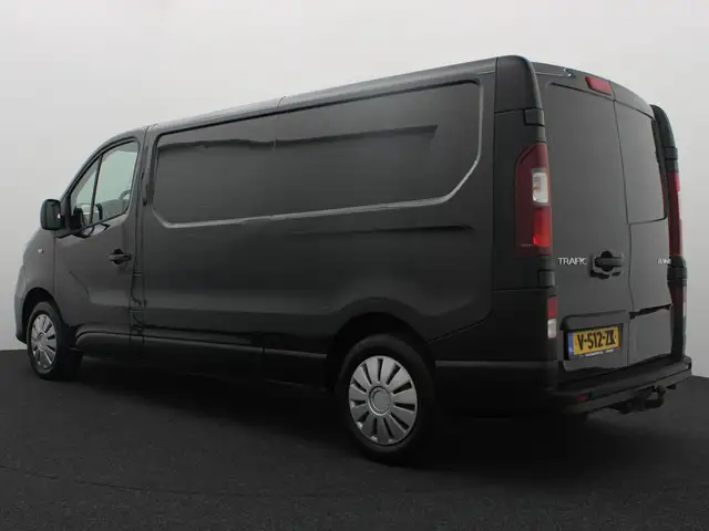 Renault Trafic view 3