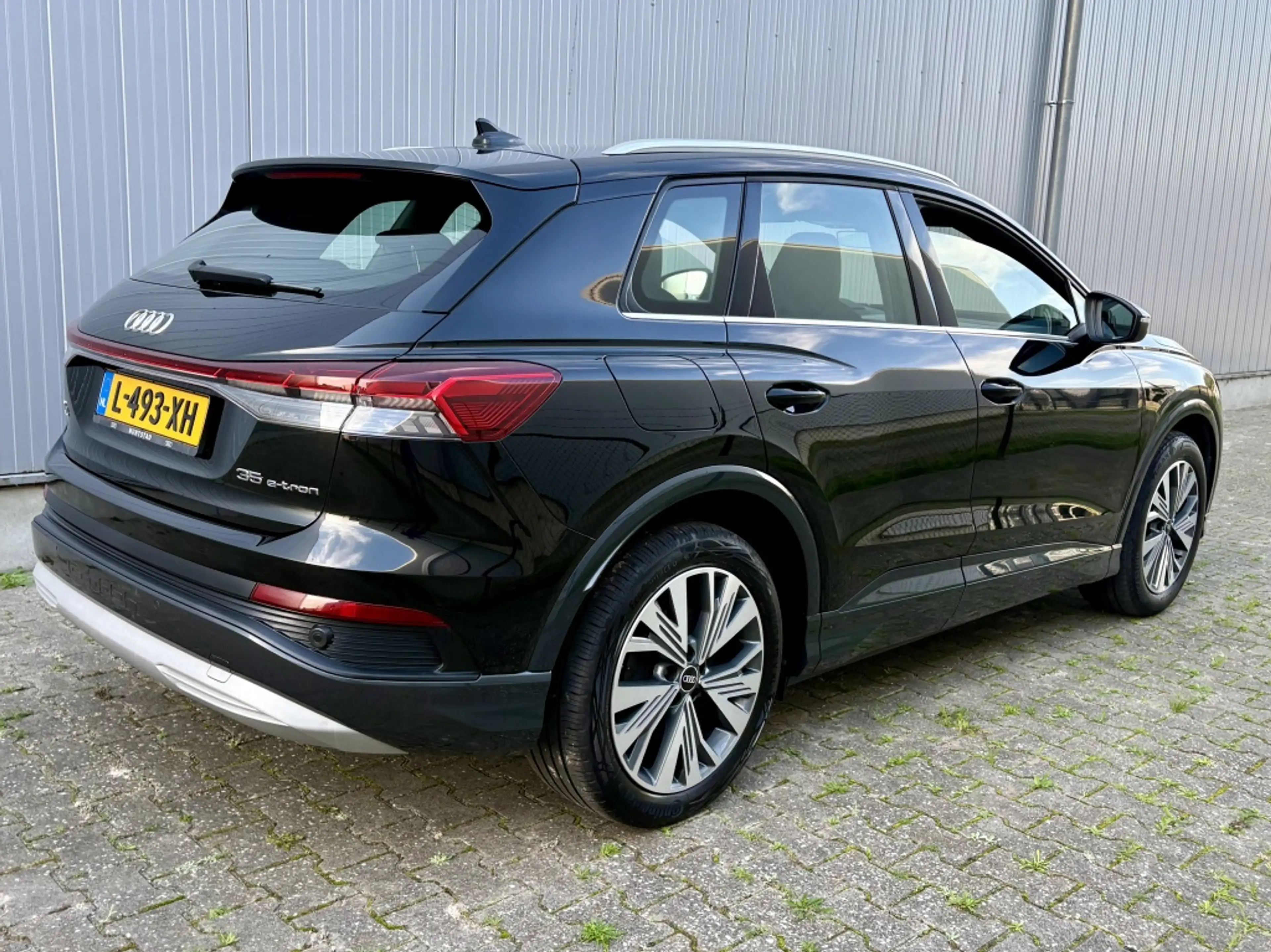 Audi Q4 e-tron 35 LAUNCH EDITION ADVANCED WARMTEPOMP 55 kWh — photo 3