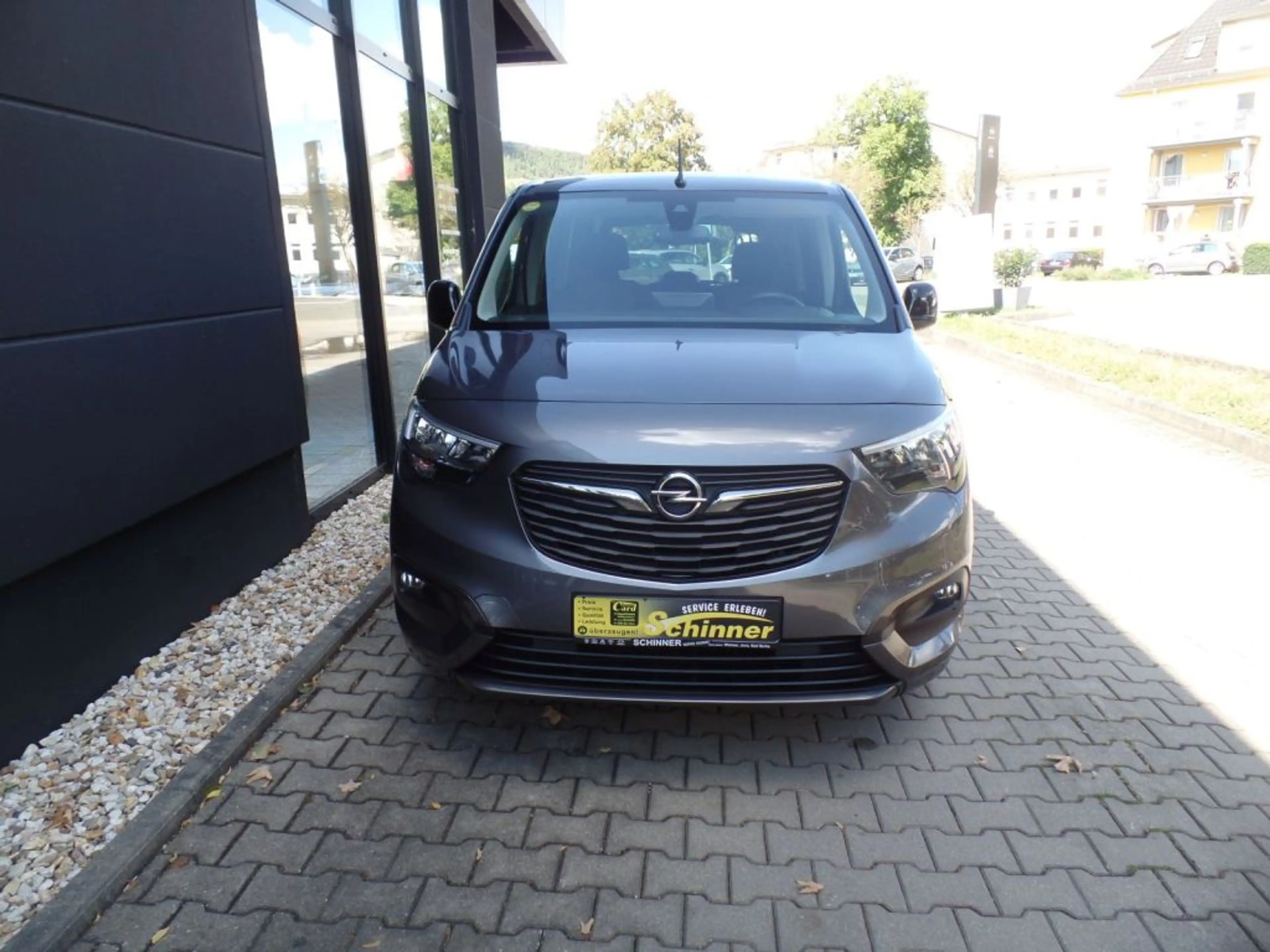 Opel Combo Life 1.5 D Start/Stop Elegance — photo 5
