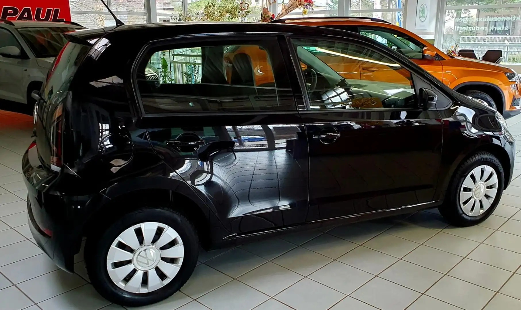 Volkswagen up! 65PS*Regensensor*Rückfahrkamera*Tempomat*SHZ Schwarz - 2