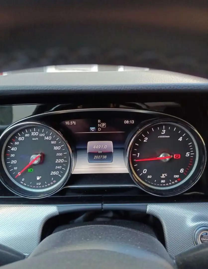 Mercedes-Benz E 220 d 9G-TRONIC Avantgarde - 2