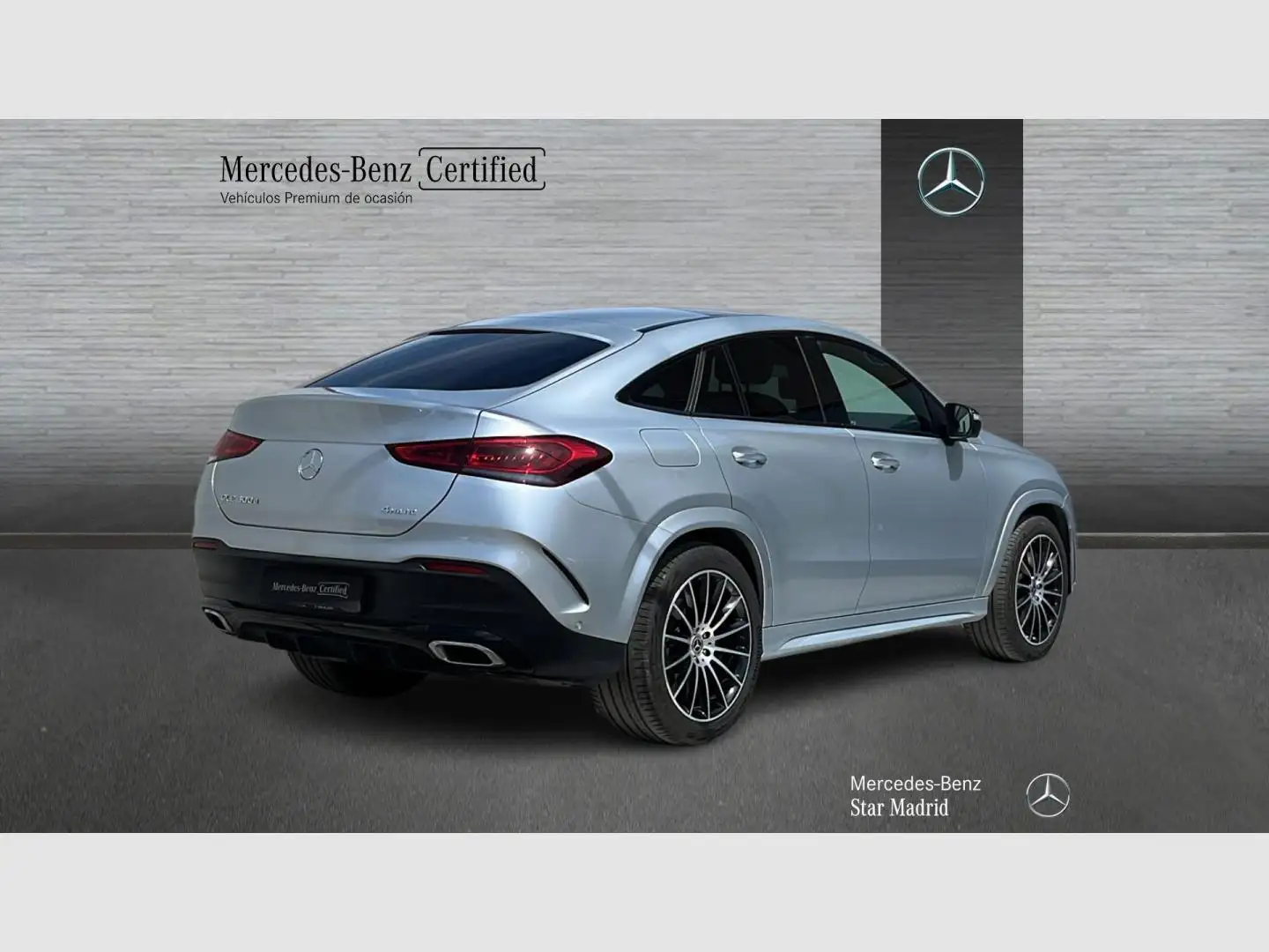 Mercedes-Benz GLE 300 Coupé d 4MATIC Plateado - 2