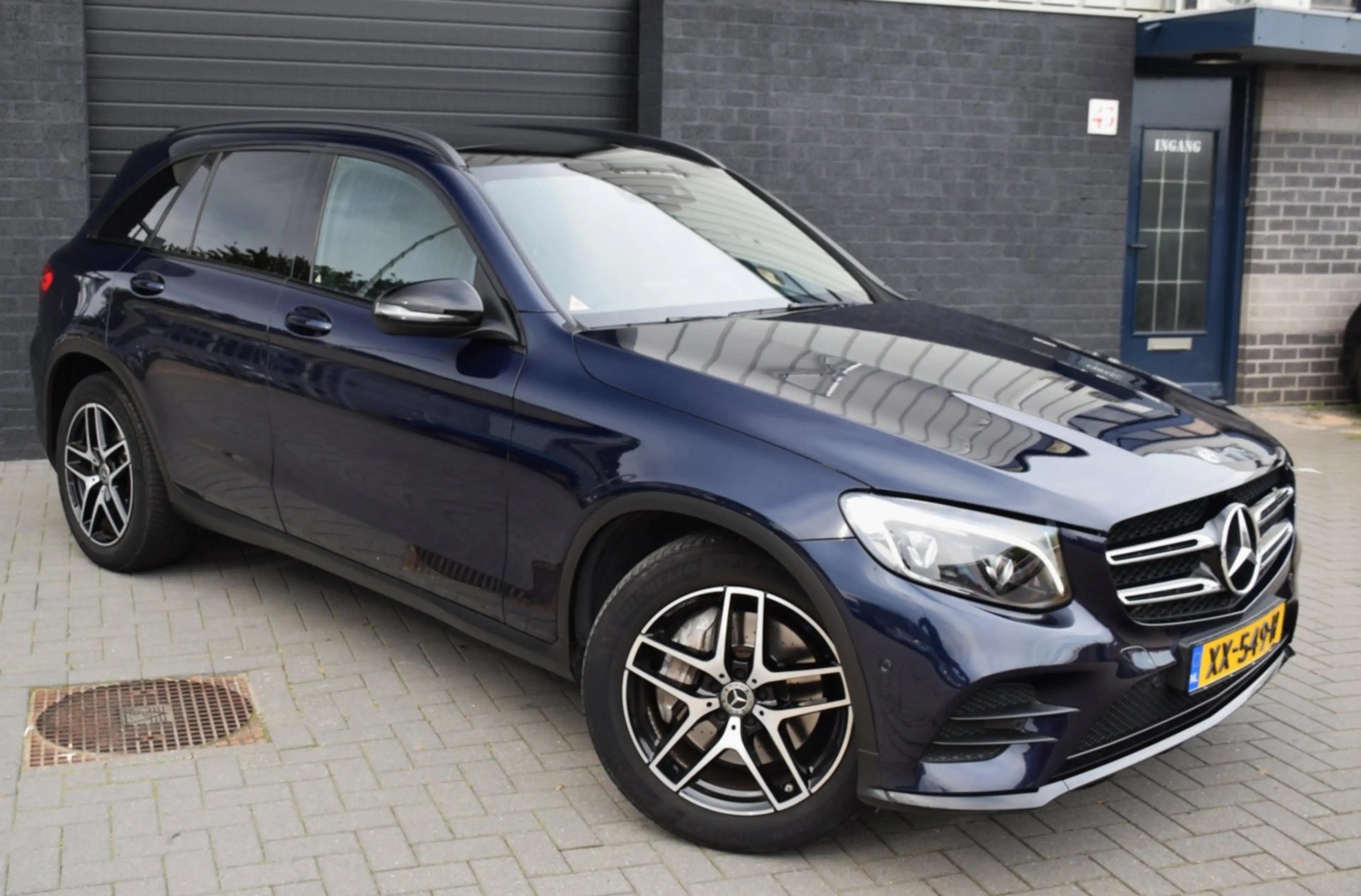 Mercedes-Benz GLC 250 4MATIC Business Solution AMG|Pano|Leder|BTW Auto — photo 2