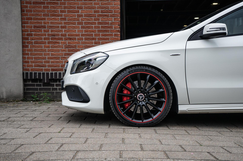 Mercedes-Benz A 250 AMG 4MATIC Pano / Memory / Camera — photo 7